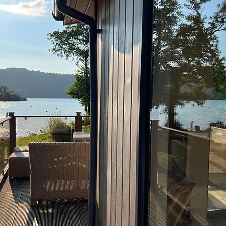 Loubi'S Lakeside Lodge วินเดอร์เมียร์ ภายนอก รูปภาพ